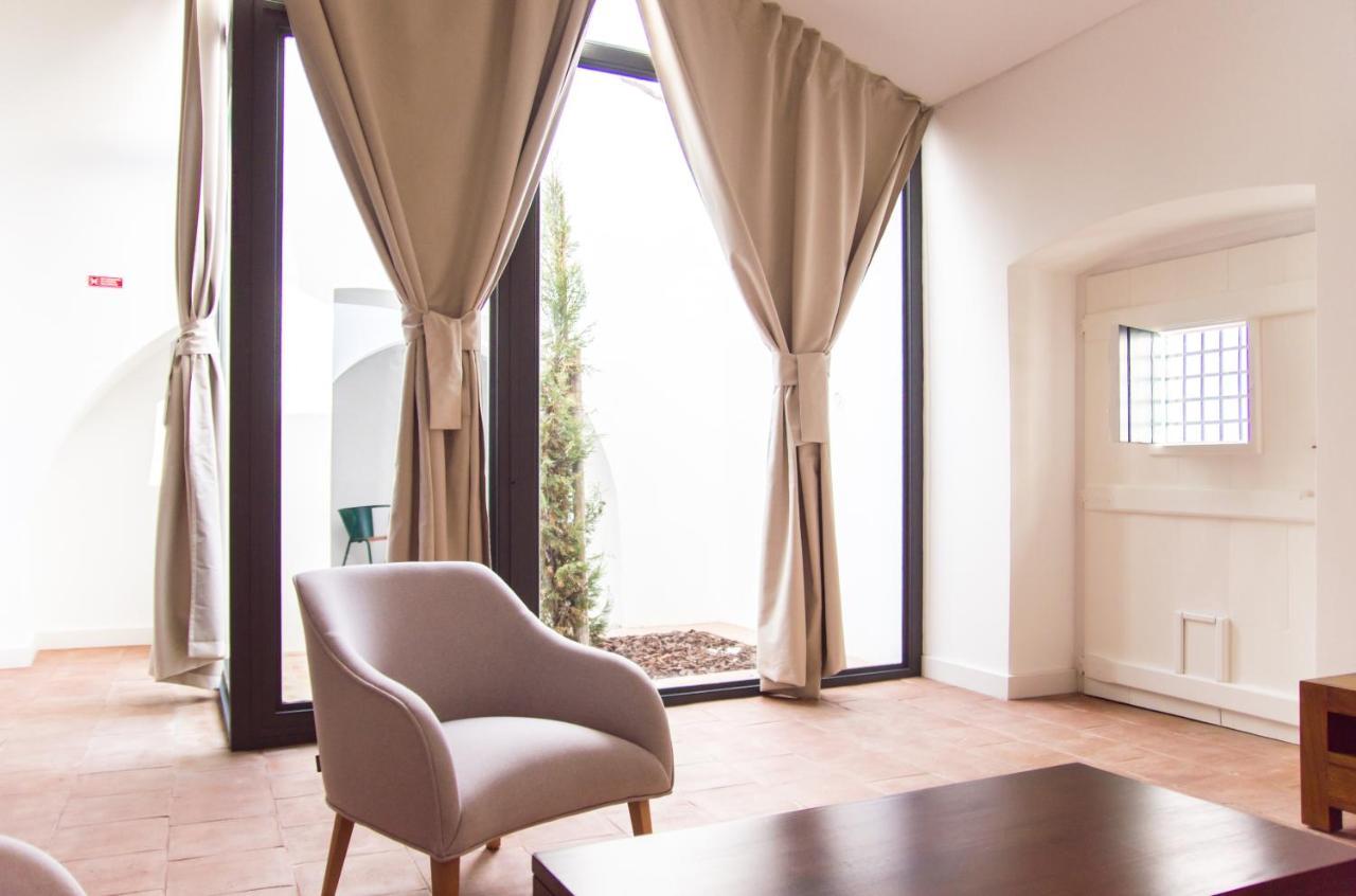 Casa Do Sembrano Bed & Breakfast Beja Exterior photo